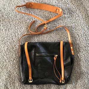 Linea Pelle Black Leather Messenger Bag